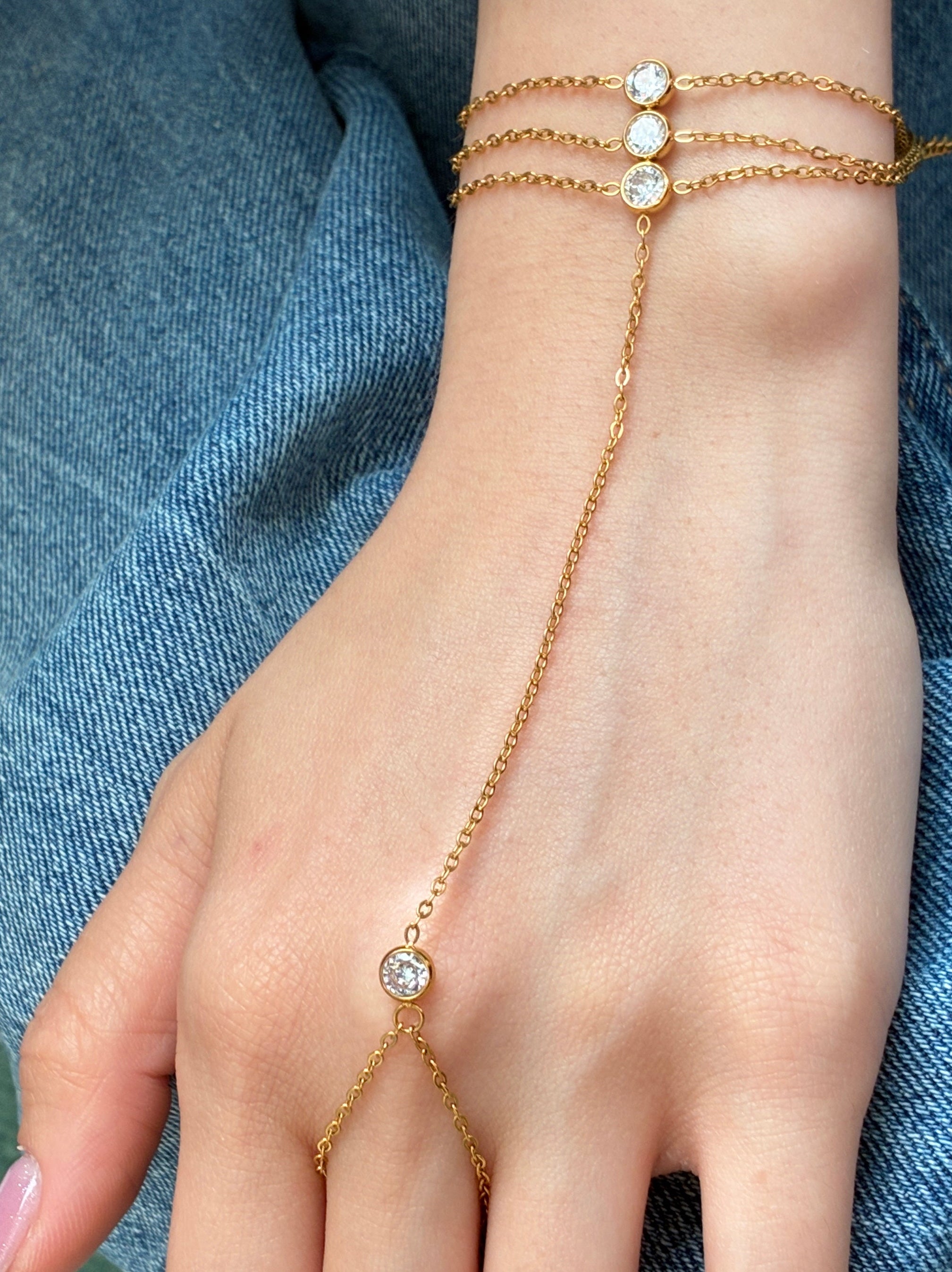 Crystal hand chain bracelet