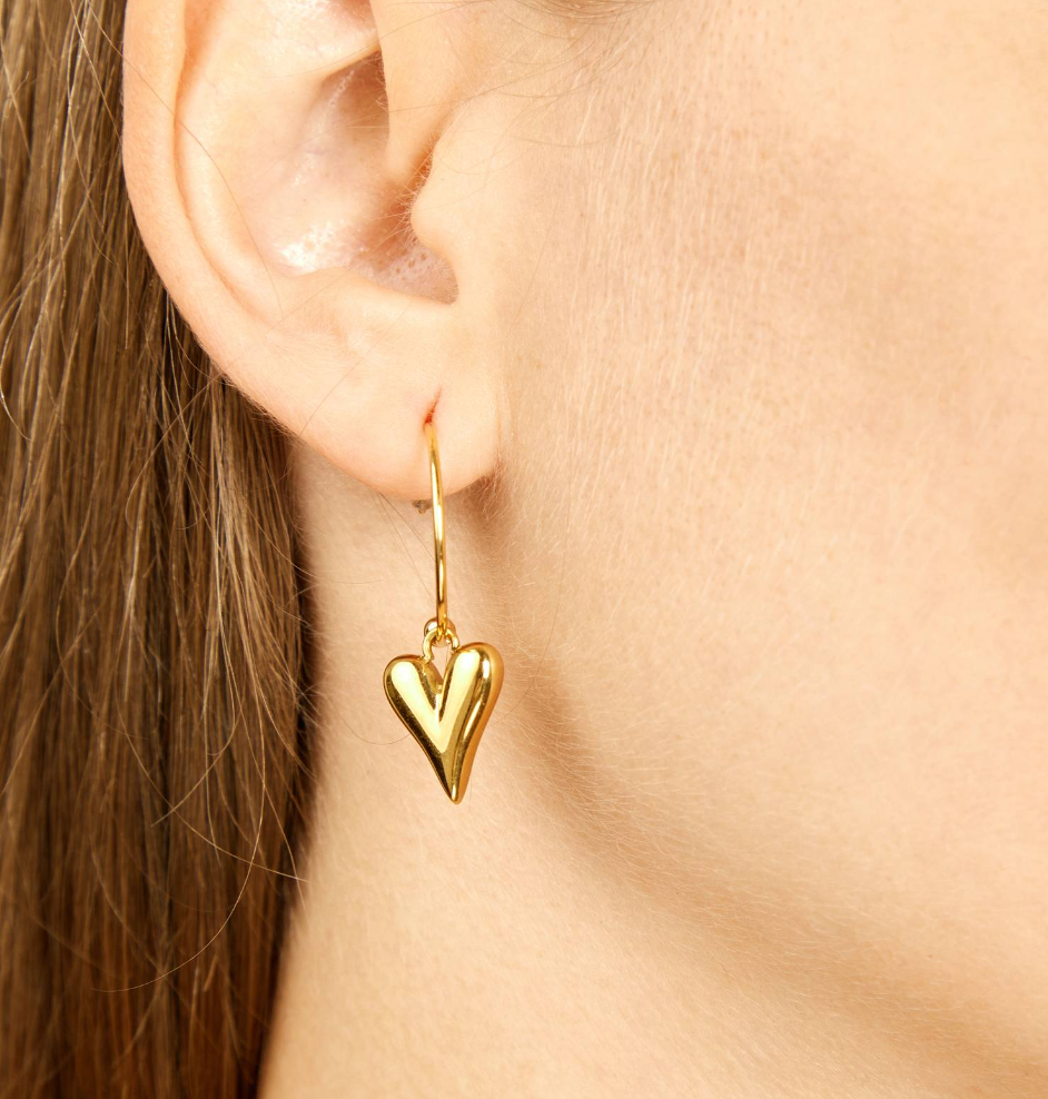 Jagged puff hearts on hoops.18K gold triple gold plated stainless steel.