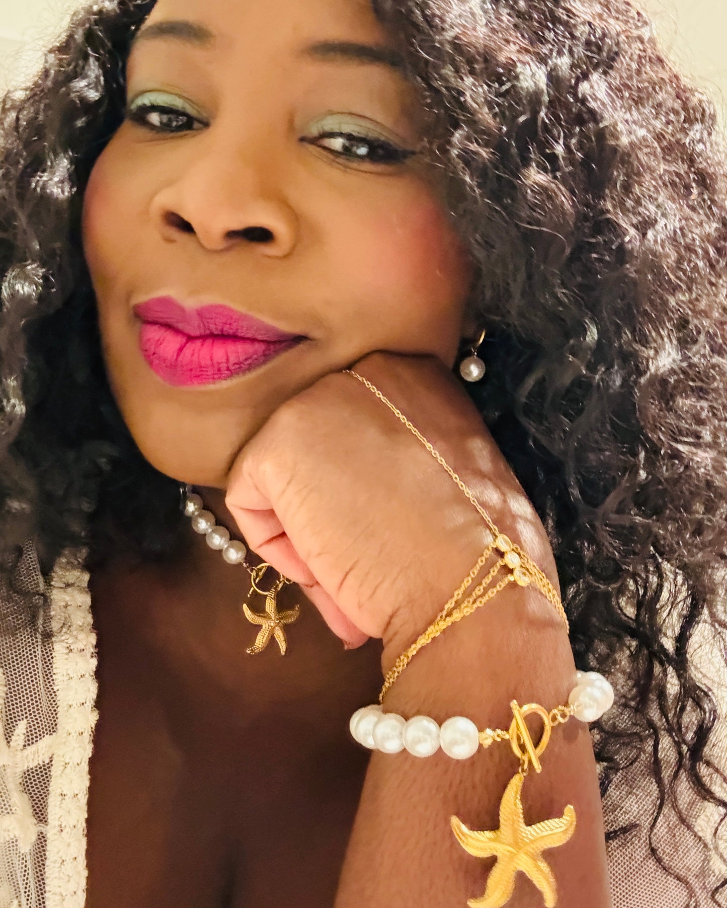 Crystal hand chain bracelet