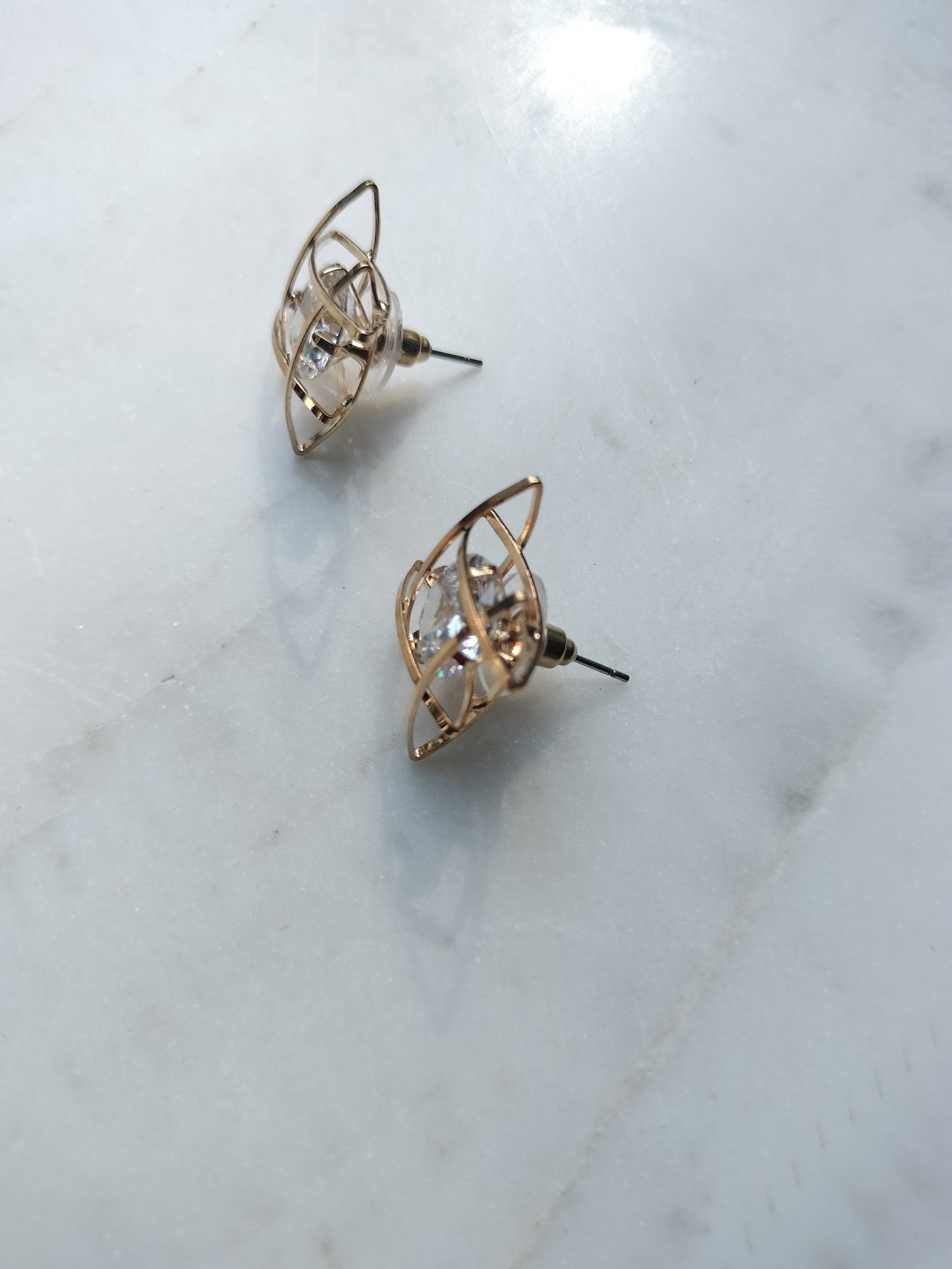 Three-dimensional cubic zirconia earrings