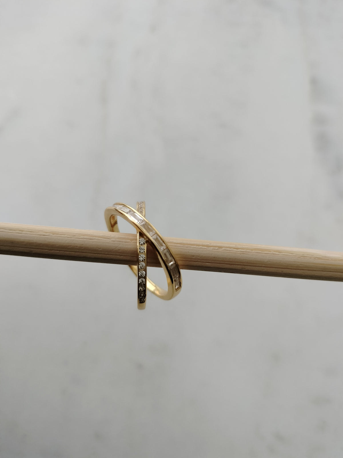 925 sterling silver infinite band 18K gold triple plated ring. (Vermeil) Size 7