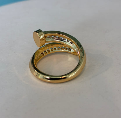 L’Clou ring