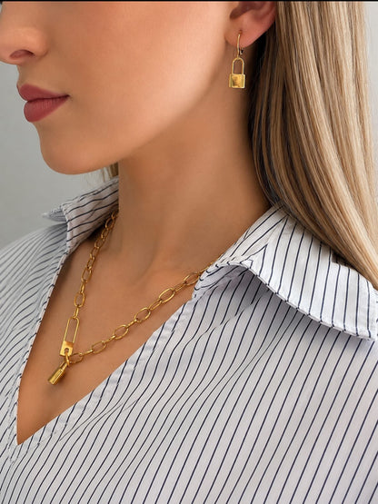 Love lock paperclip necklace