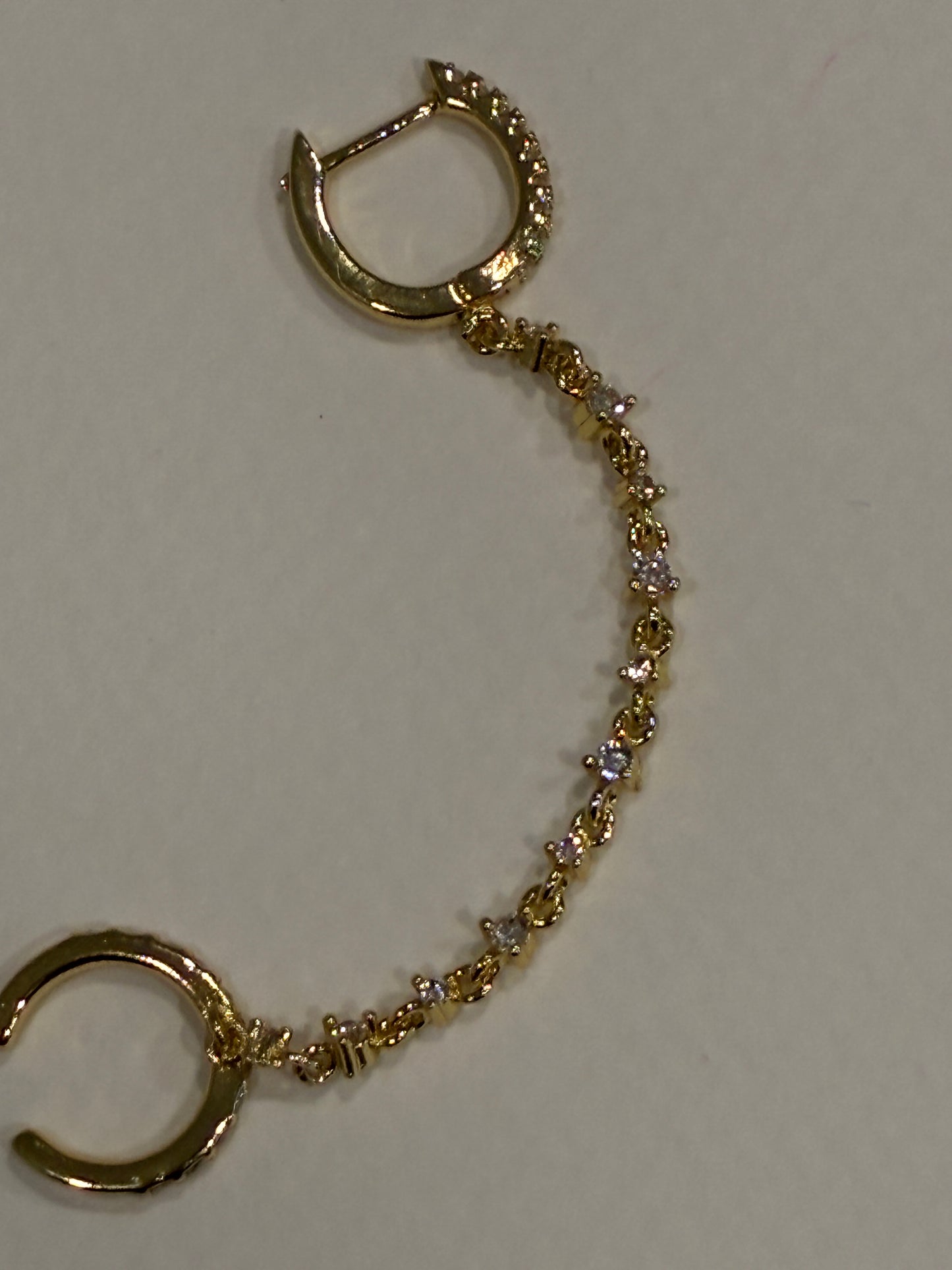 Gold swoop ear cuff
