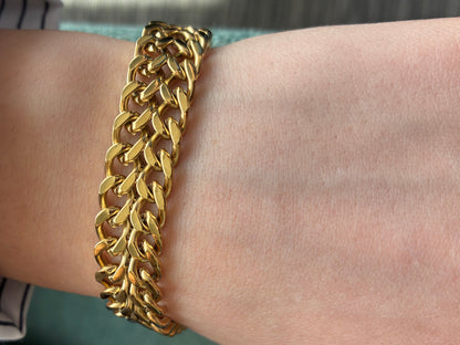 Double curb linked bracelet