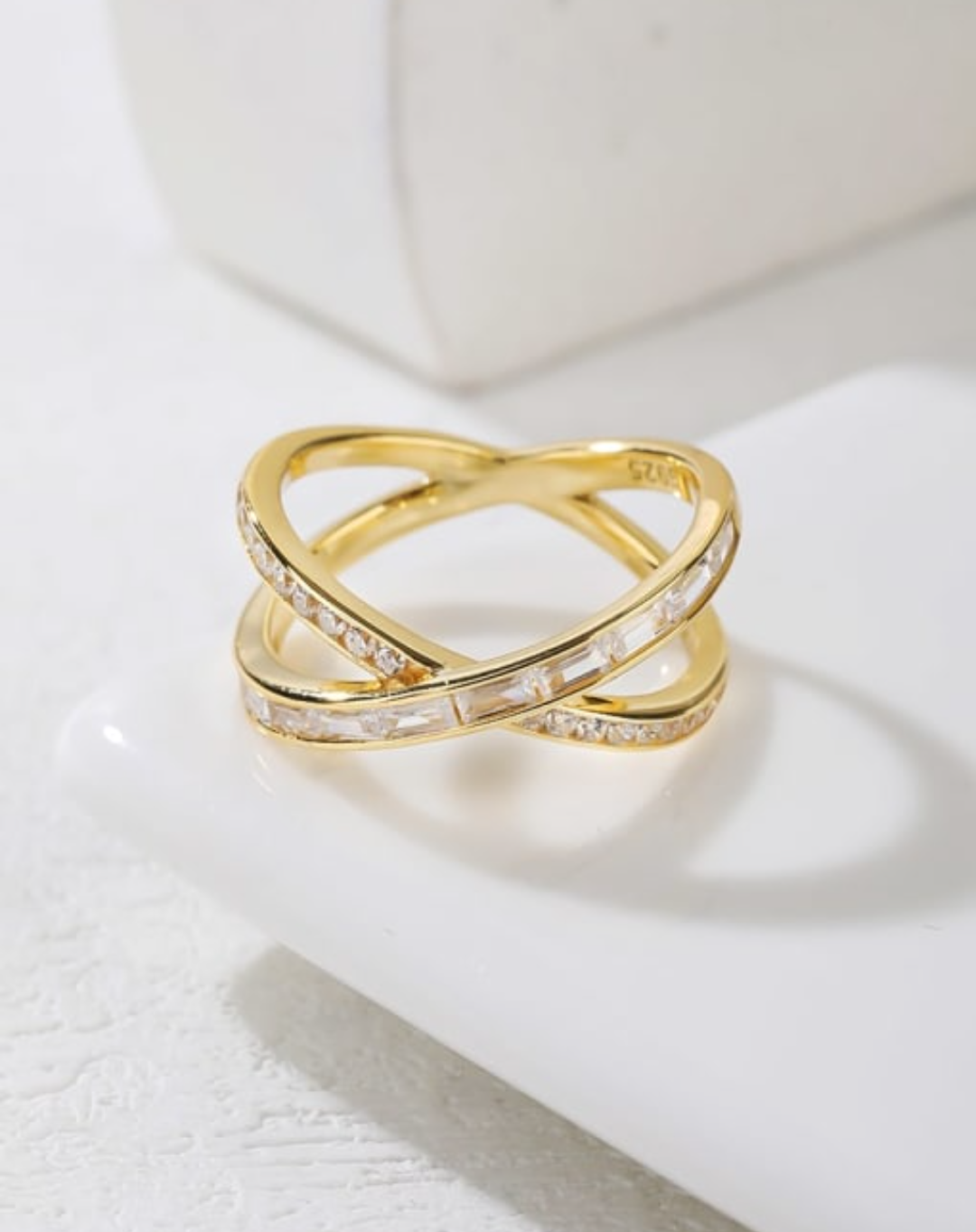 925 sterling silver infinite band 18K gold triple plated ring. (Vermeil) Size 7