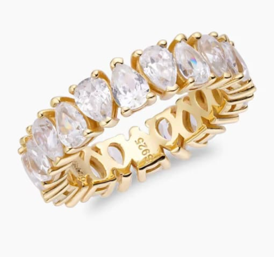 925 Sterling Silver 18 karat gold plated tear drop crystal ring in size 7.